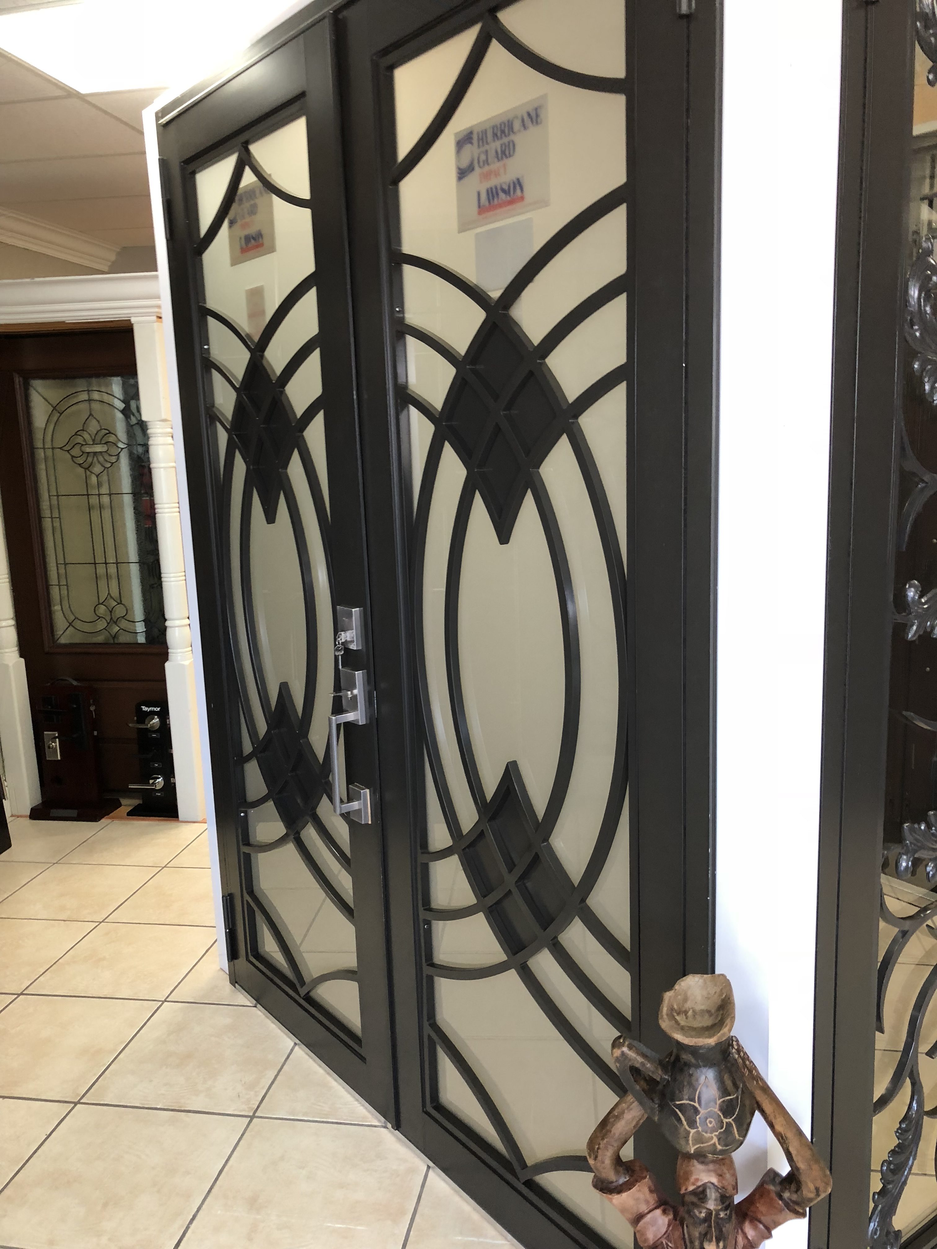 Ventanas y Puertas de Impacto