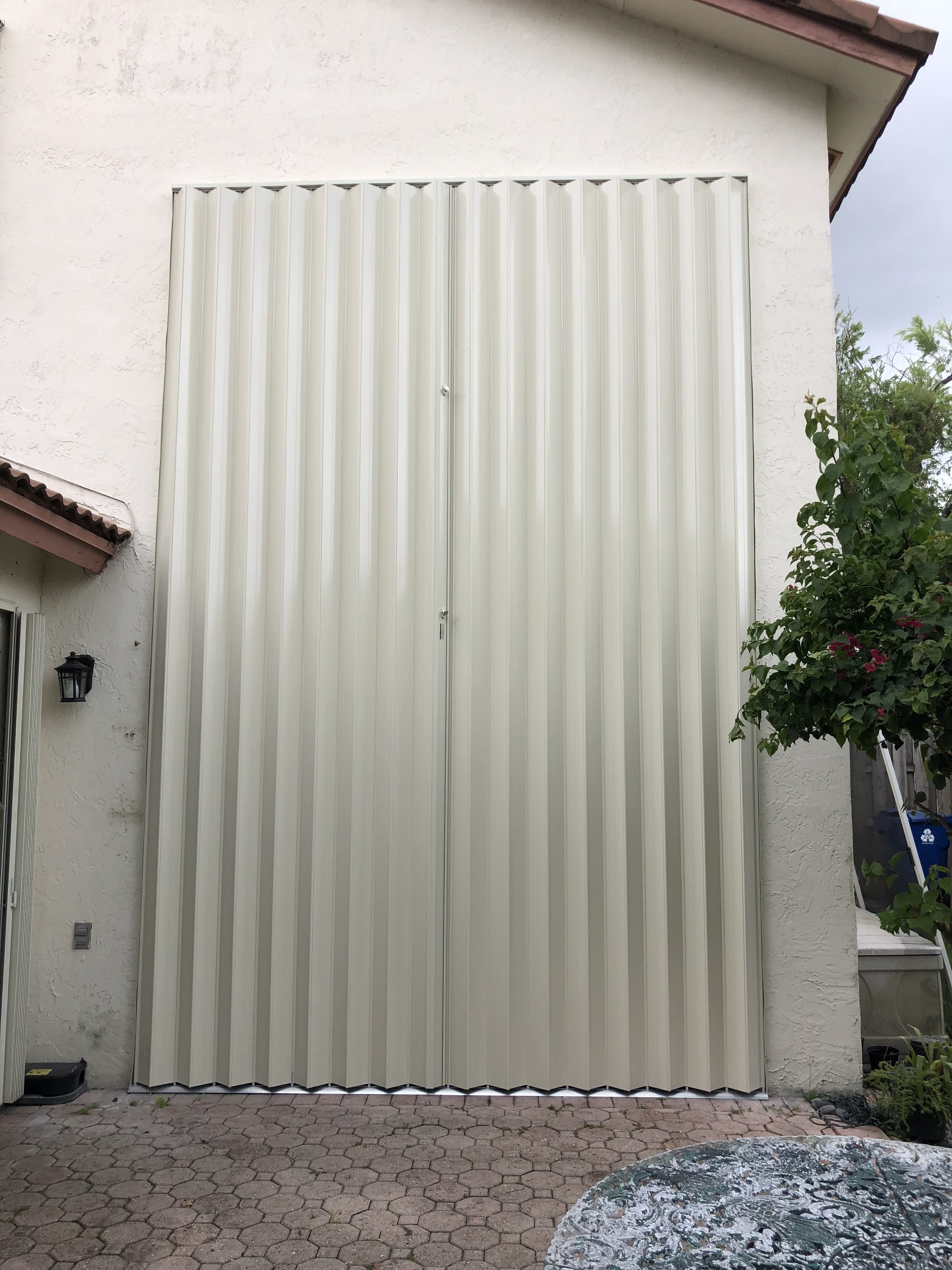 Accordions Hurricane Shutters